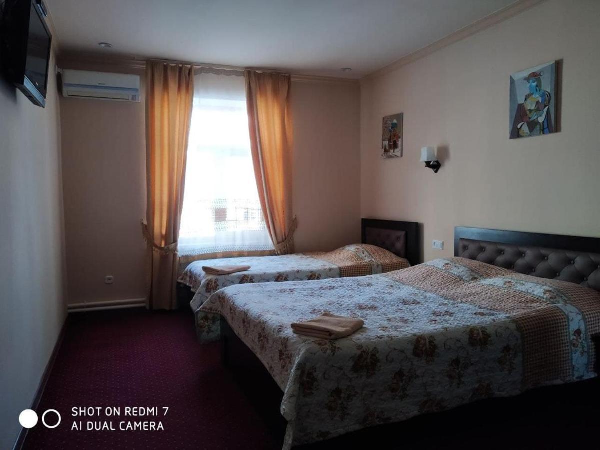 Hotel Zarina Samarkand Bagian luar foto